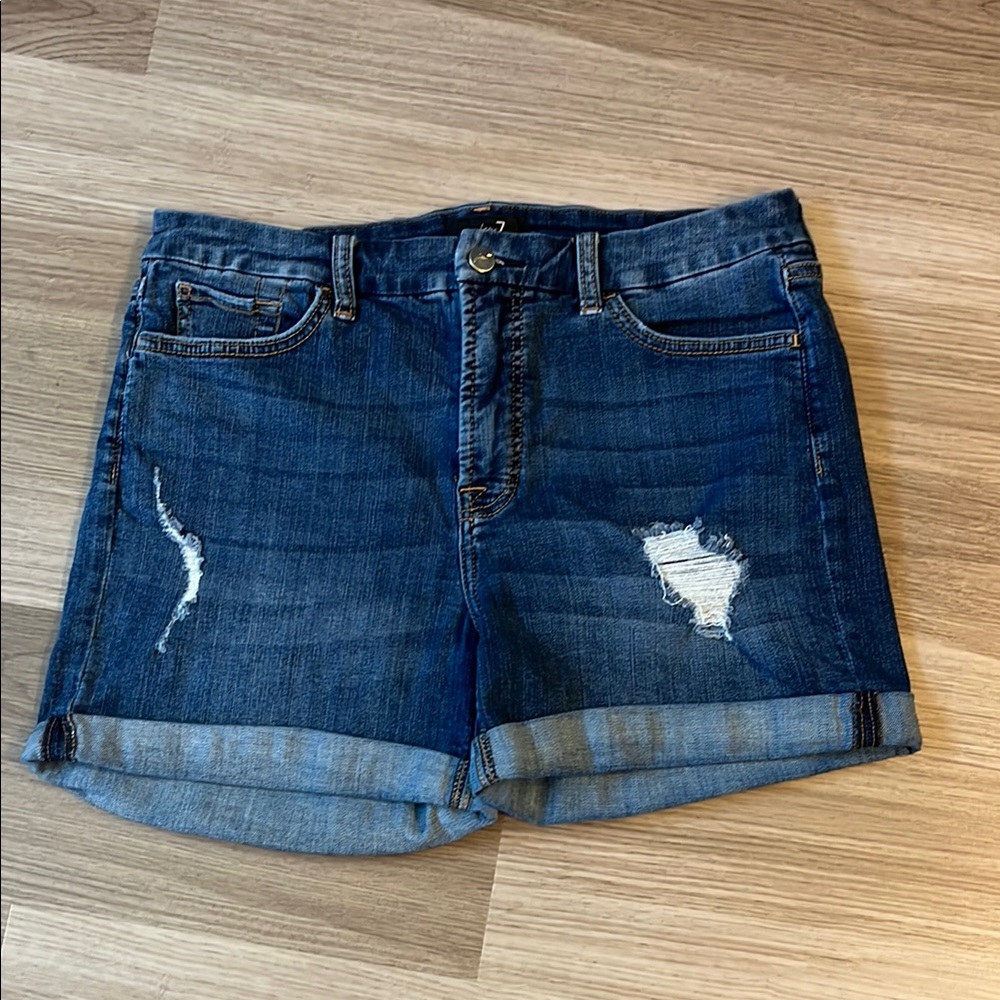 Denim Distressed Jen7 Shorts 8